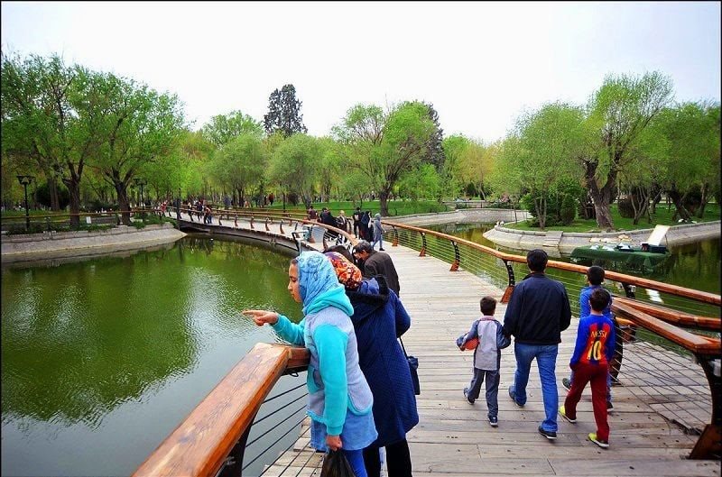 دریاچه پارک ملت مشهد
